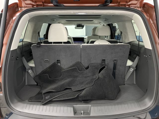 Used 2025 Hyundai Santa Fe Calligraphy image 16