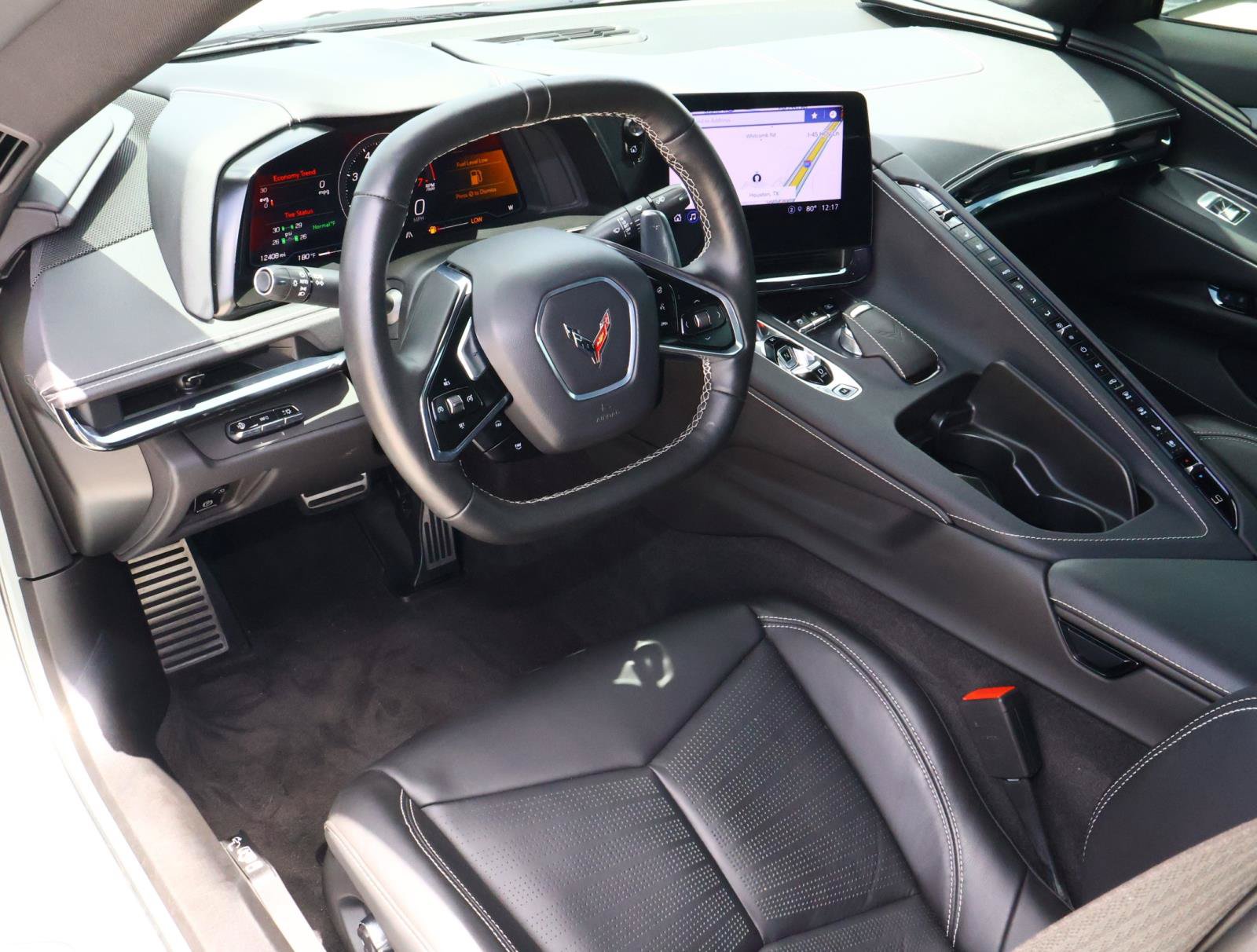 Used 2023 Chevrolet Corvette Stingray Preferred Conv w/ Z51 Performance Package RWD image 12