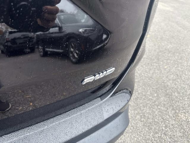 Used 2023 Ford Edge SEL image 6