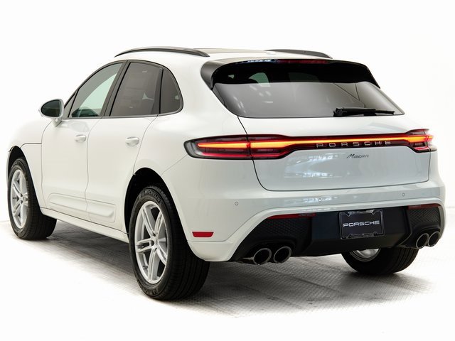 New 2026 Porsche Macan image 3