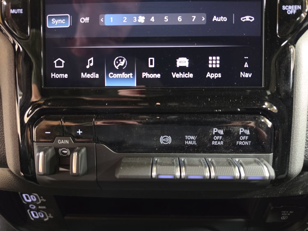 New 2026 RAM 3500 Tradesman AWD/4WD image 26