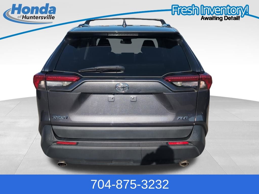 Used 2019 Toyota RAV4 XLE Premium image 7