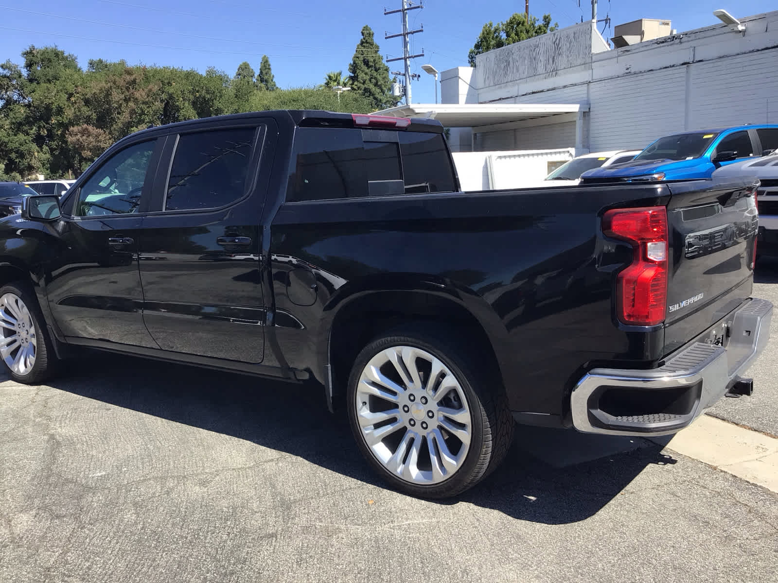 Used 2019 Chevrolet Silverado 1500 LT w/ All-Star Edition RWD image 3