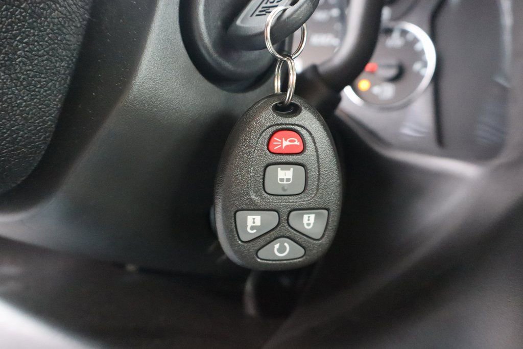 New 2025 Chevrolet Express 2500 Work Van w/ Driver Convenience Package image 27