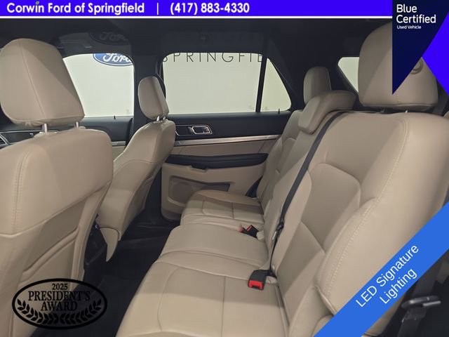 Used 2019 Ford Explorer XLT w/ Equipment Group 202A AWD/4WD image 19