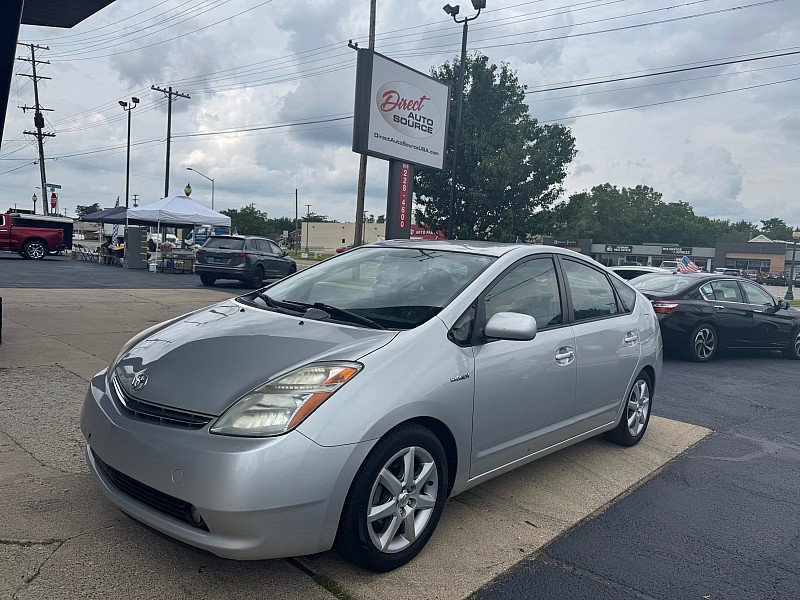 Used 2008 Toyota Prius Touring FWD image 2