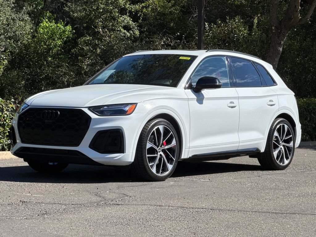 Used 2024 Audi SQ5 Premium Plus w/ Premium Plus Package AWD/4WD image 9