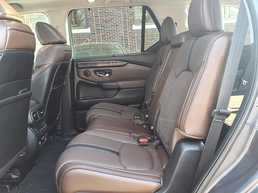Used 2023 Honda Pilot Elite image 30