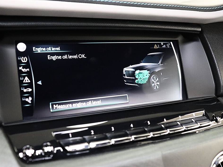 Used 2022 Rolls-Royce Cullinan w/ Cullinan Package AWD/4WD image 68