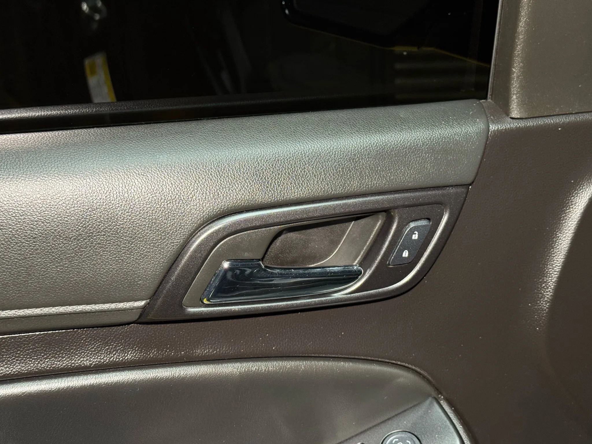 Used 2016 GMC Yukon SLE w/ HD Trailering Package image 38