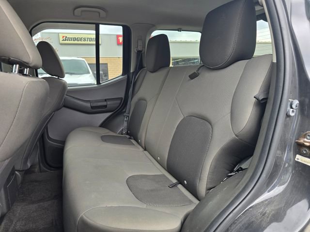 Used 2015 Nissan Xterra S image 12
