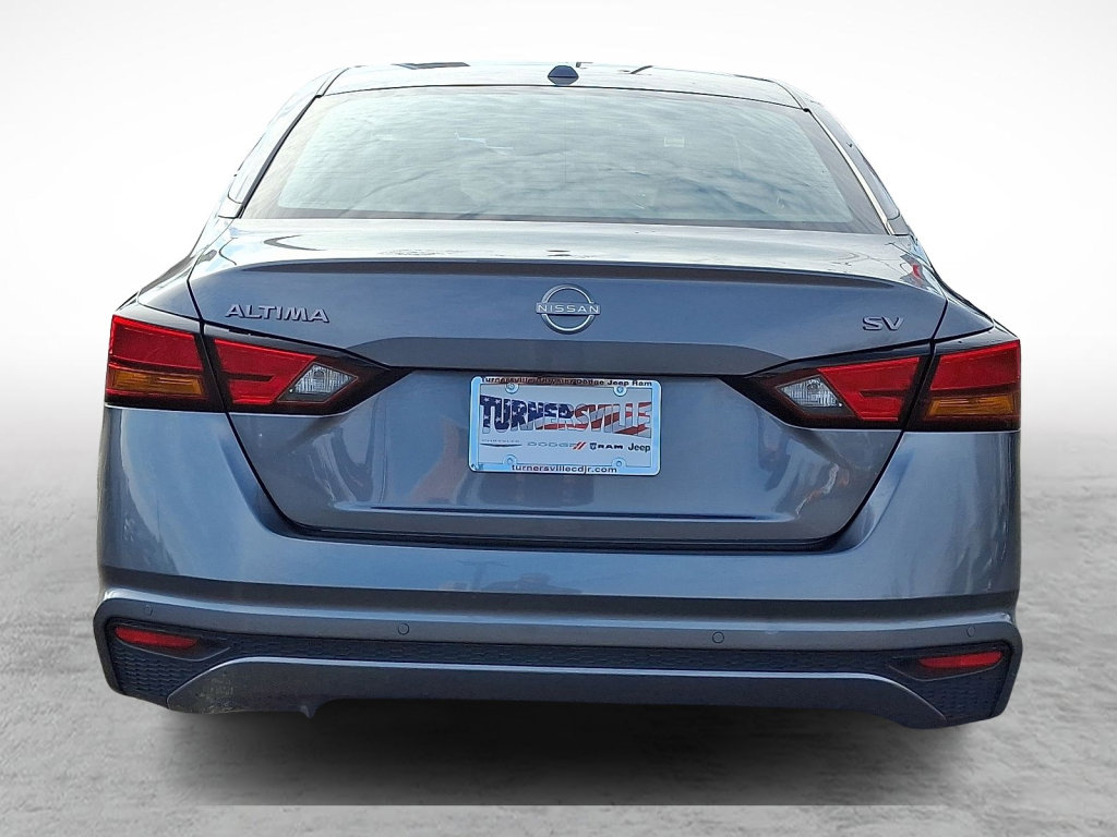 Used 2024 Nissan Altima 2.5 SV image 4