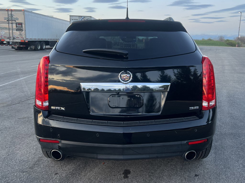 Used 2014 Cadillac SRX Performance w/ Driver Awareness Package image 4