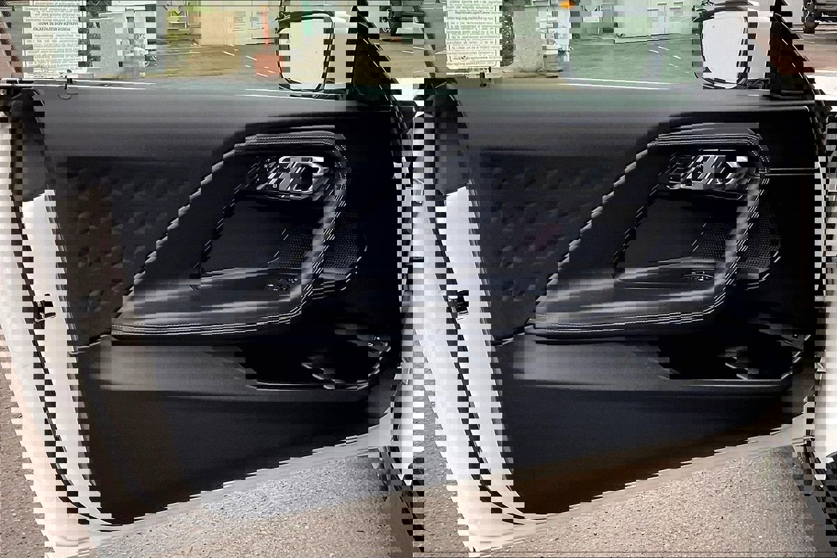 Used 2023 BMW 230i Coupe w/ Convenience Package image 22