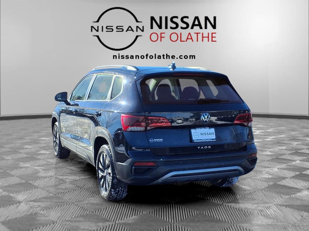 Used 2024 Volkswagen Taos S image 3