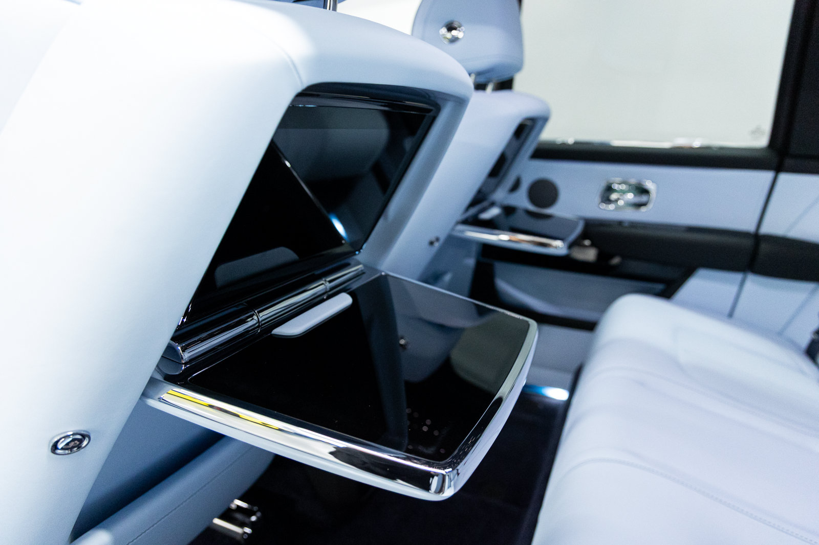 New 2027 Rolls-Royce Cullinan AWD/4WD image 53