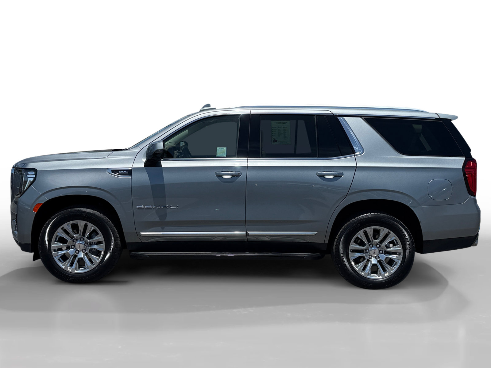 Used 2023 GMC Yukon Denali AWD/4WD image 2