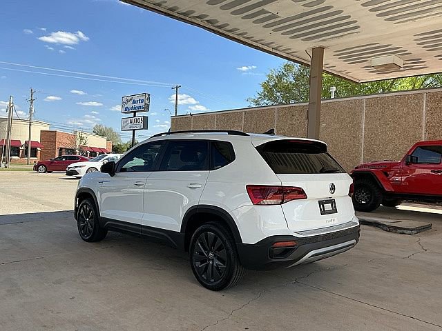 Used 2023 Volkswagen Taos S w/ Driver Assistance Package image 7