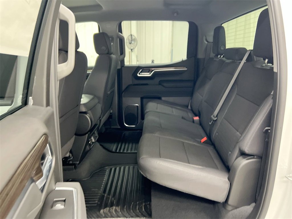 New 2026 Chevrolet Silverado 1500 LT image 23