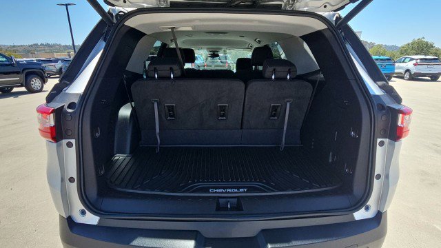 Used 2020 Chevrolet Traverse LT FWD image 25