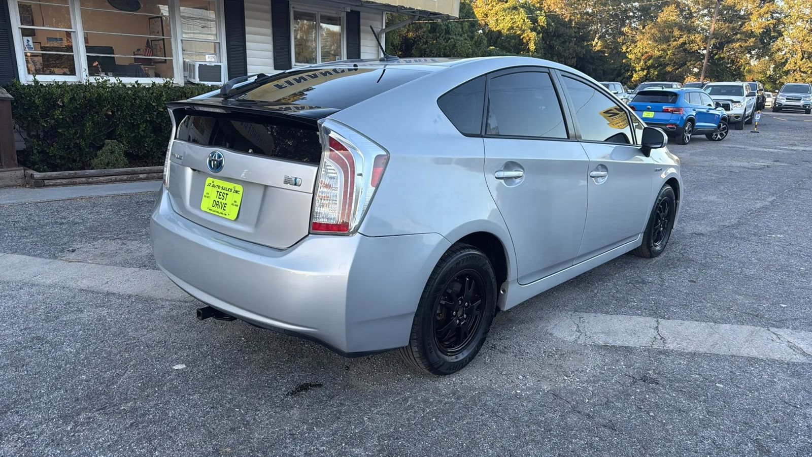 Used 2014 Toyota Prius Three FWD image 7