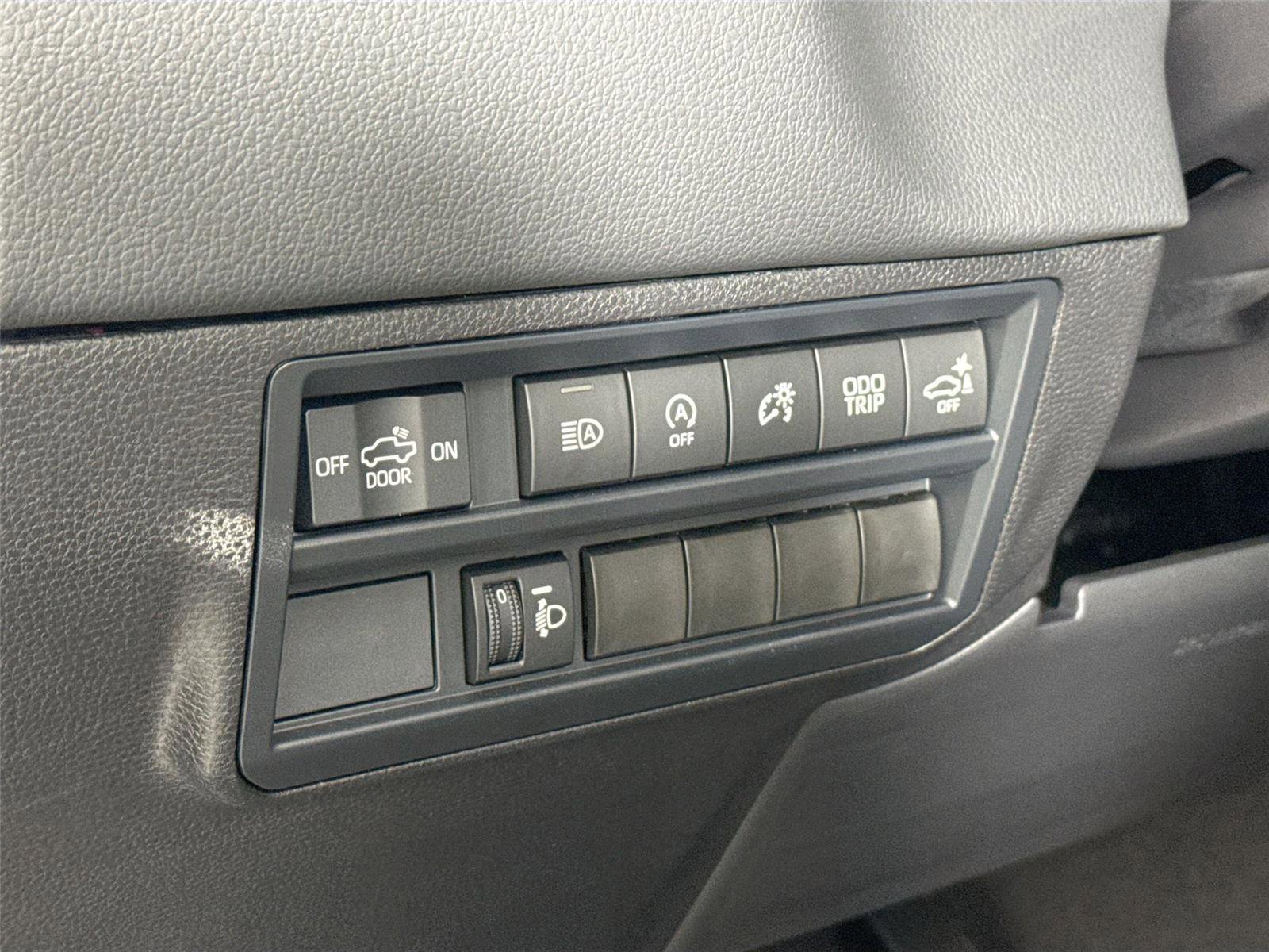 Certified 2026 Toyota Tundra Limited image 14