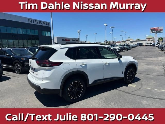 Used 2026 Nissan Rogue Dark Armor AWD/4WD image 12