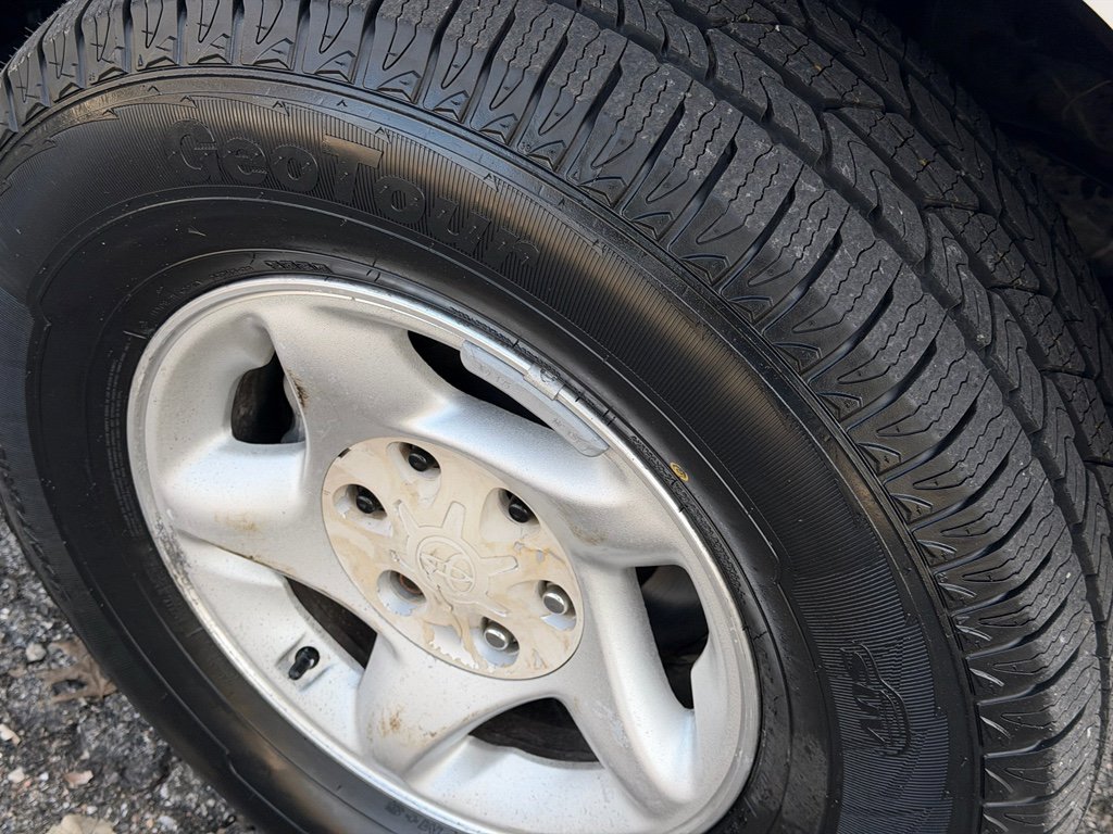 Used 2023 Toyota Tacoma TRD Sport w/ Advanced Technology Package image 11