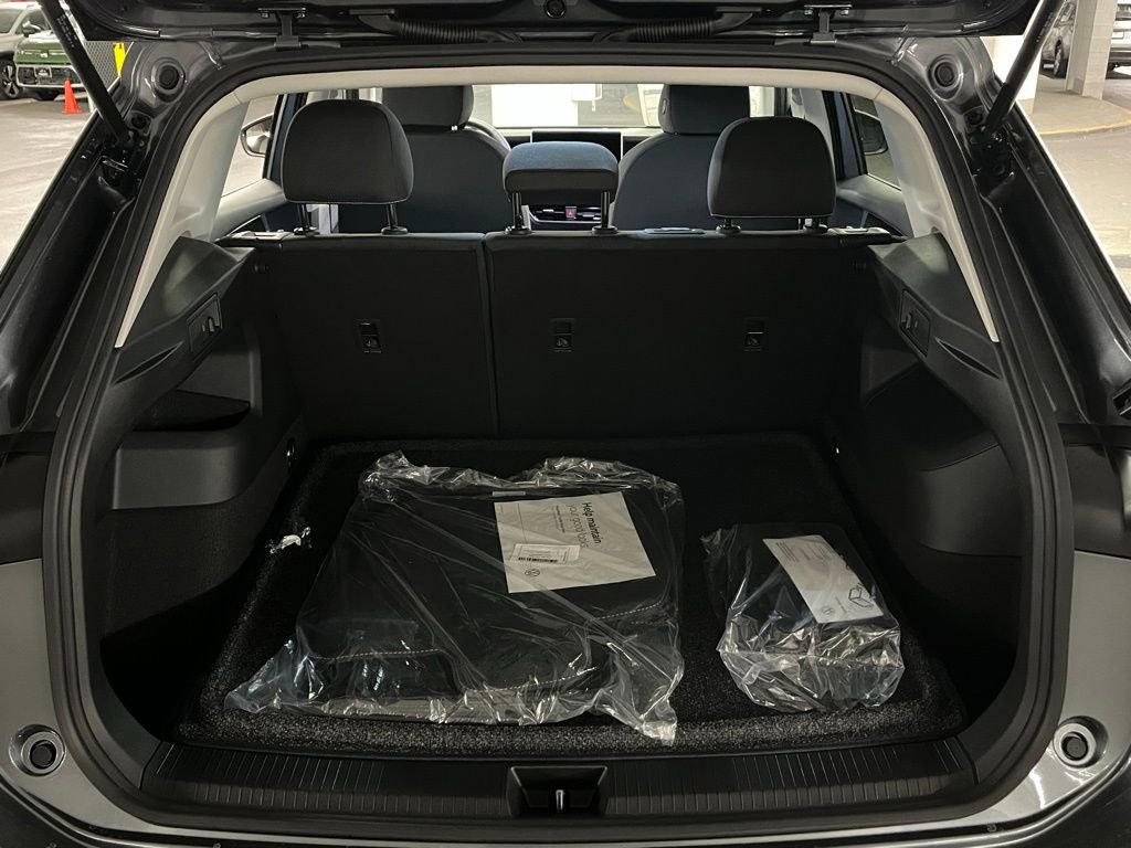 New 2026 Volkswagen Tiguan S AWD/4WD image 37