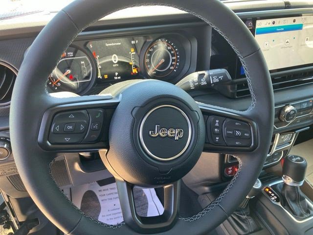 New 2026 Jeep Wrangler Unlimited Rubicon w/ Xtreme 35 Tire Package AWD/4WD image 17