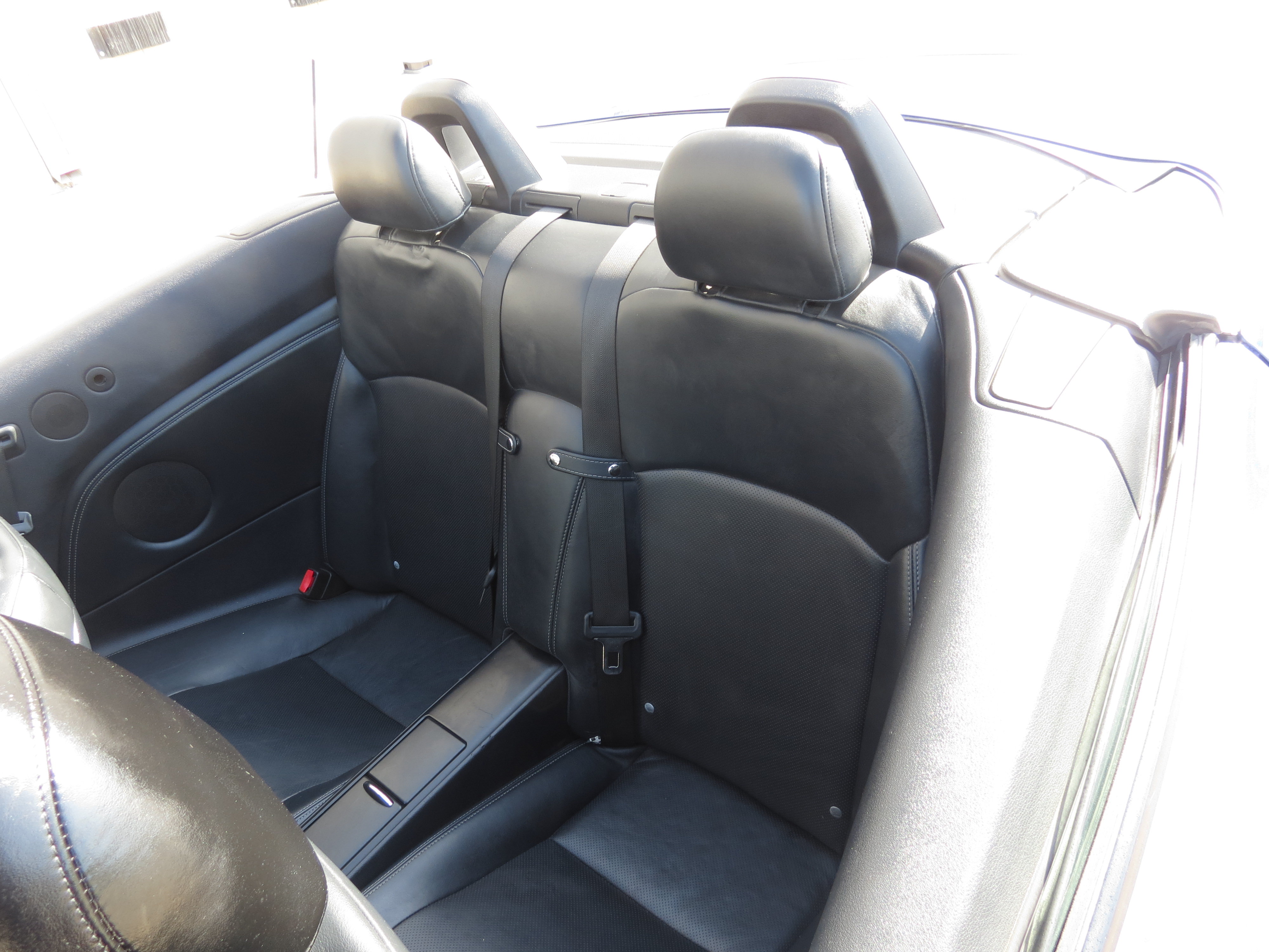 Used 2010 Lexus IS 250C RWD image 22