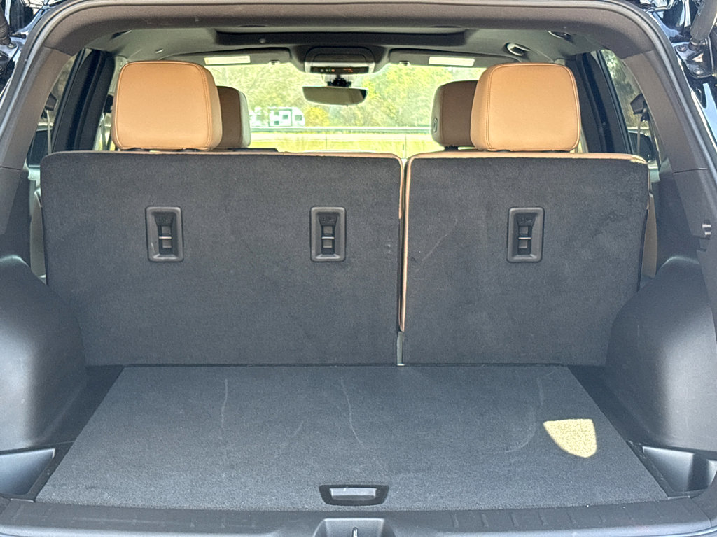 Used 2024 Chevrolet Blazer Premier w/ Driver Confidence II Package FWD image 17