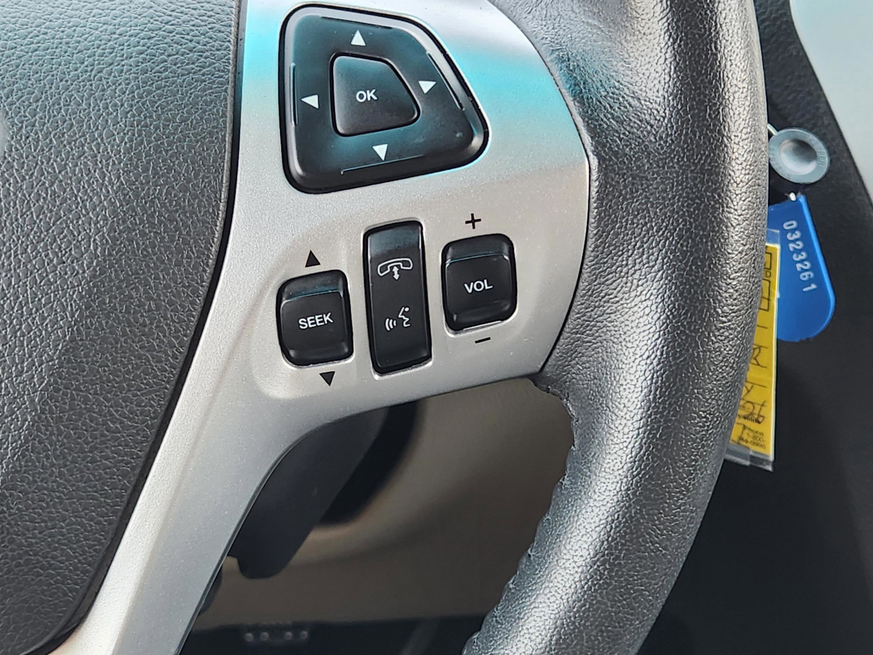 Used 2014 Ford Explorer XLT w/ Equipment Group 202A image 28