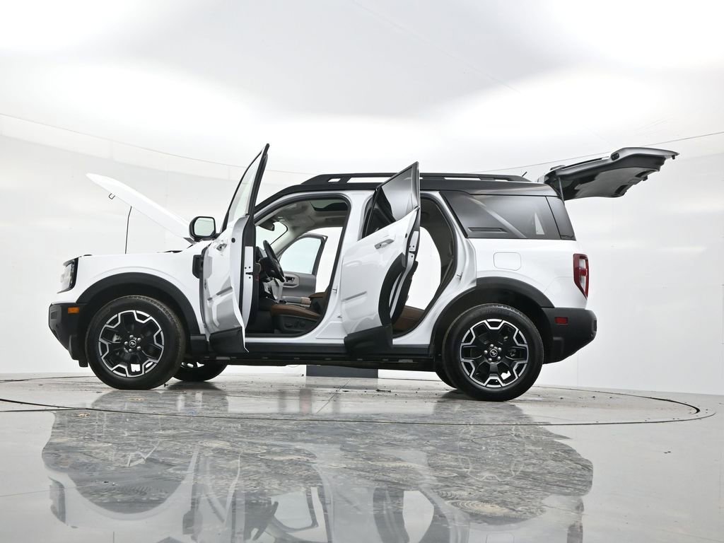 Used 2025 Ford Bronco Sport Outer Banks w/ Outer Banks Tech Package+ image 57