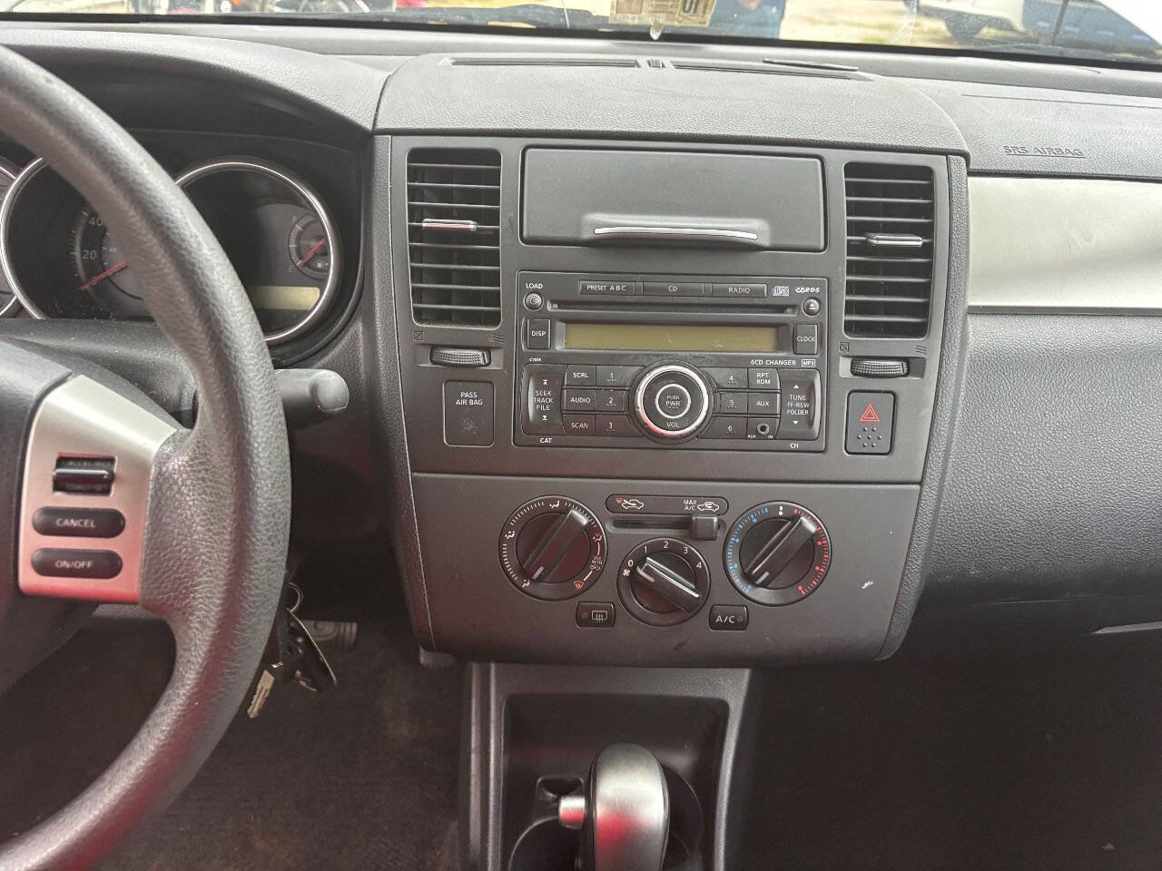 Used 2011 Nissan Versa 1.8 S w/ PWR Plus Pkg image 18