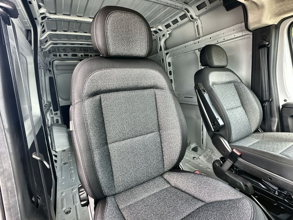 New 2026 RAM ProMaster 3500 w/ Convenience Group FWD image 37