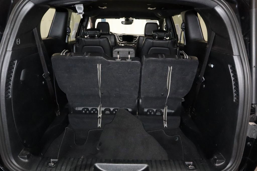 Used 2025 Chrysler Pacifica Select FWD image 14