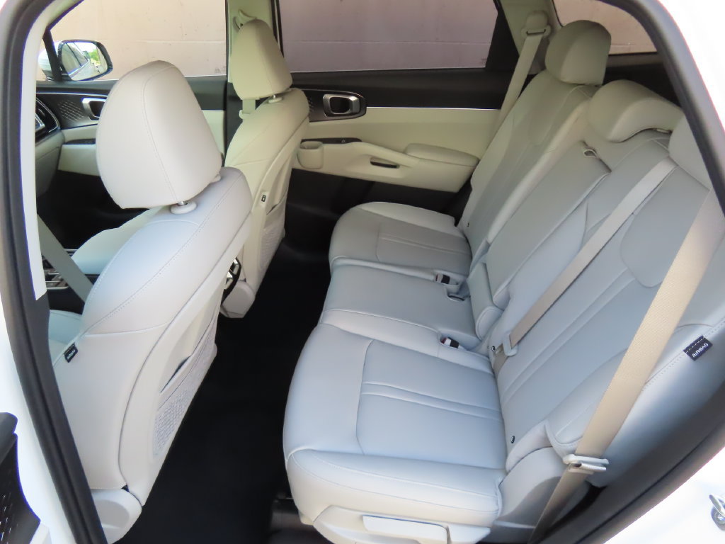 New 2026 Kia Sorento EX AWD/4WD image 23