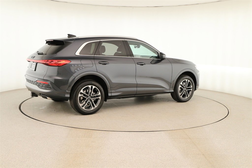 New 2025 Audi Q5 Premium image 7