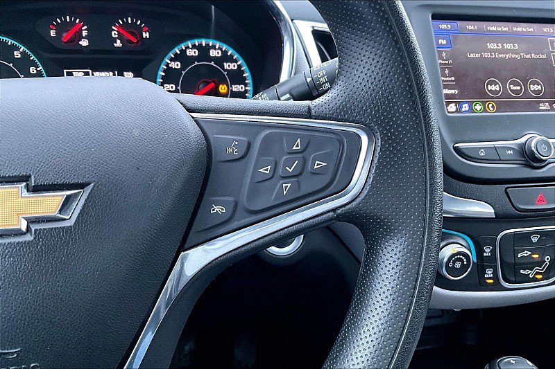 Used 2021 Chevrolet Equinox LS AWD/4WD image 12