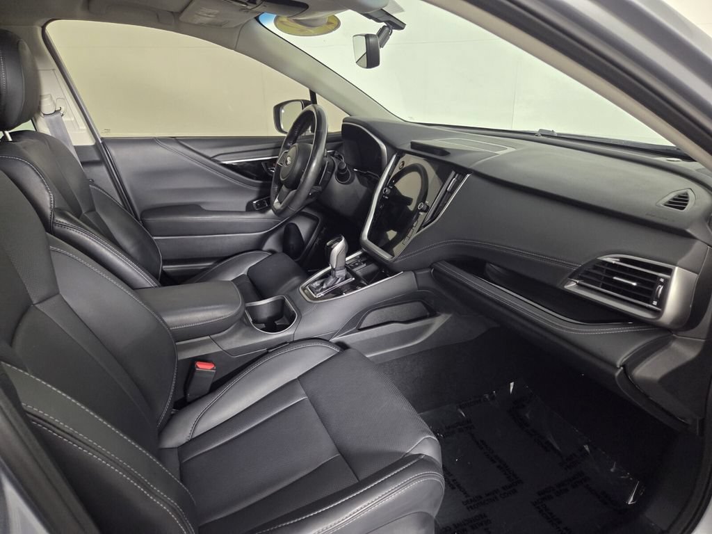 Used 2022 Subaru Outback Limited AWD/4WD image 32
