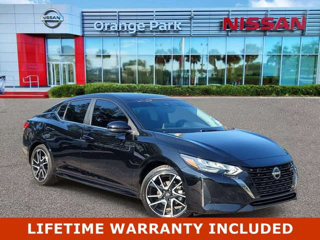 Used 2024 Nissan Sentra SR FWD image 1