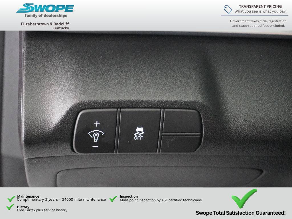 Used 2025 Hyundai Elantra SEL FWD image 15