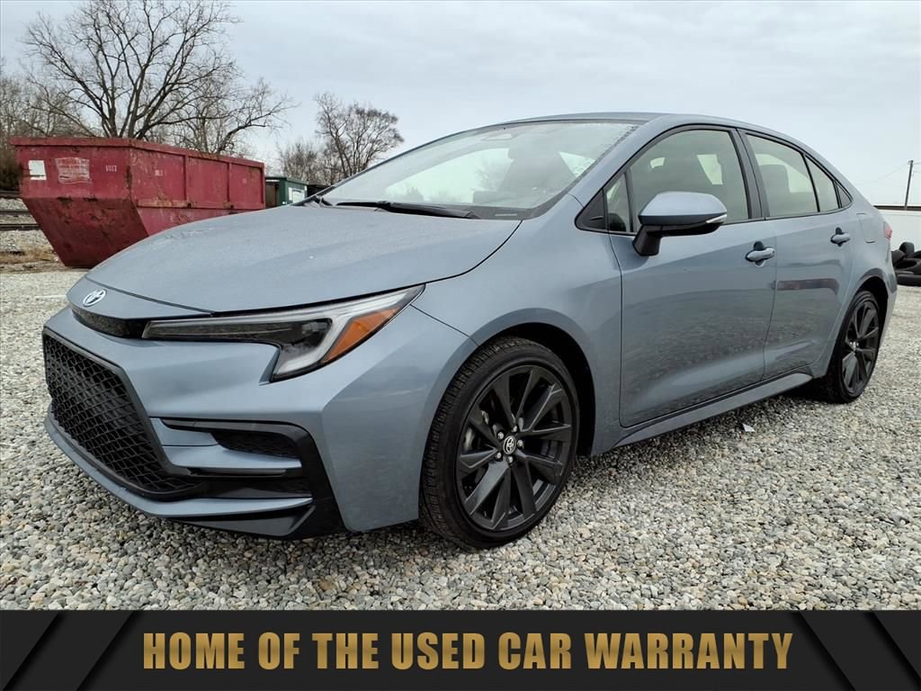 Used 2024 Toyota Corolla SE FWD image 4