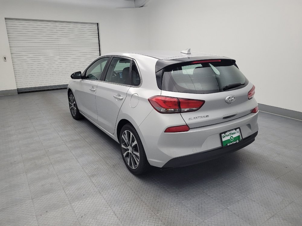 Used 2018 Hyundai Elantra GT FWD image 5
