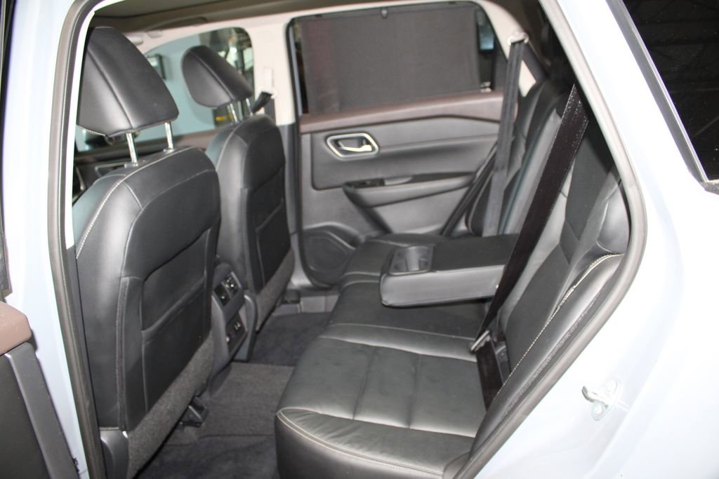 Used 2021 Nissan Rogue SL image 19