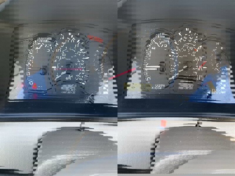 Used 2005 Toyota Corolla CE image 13