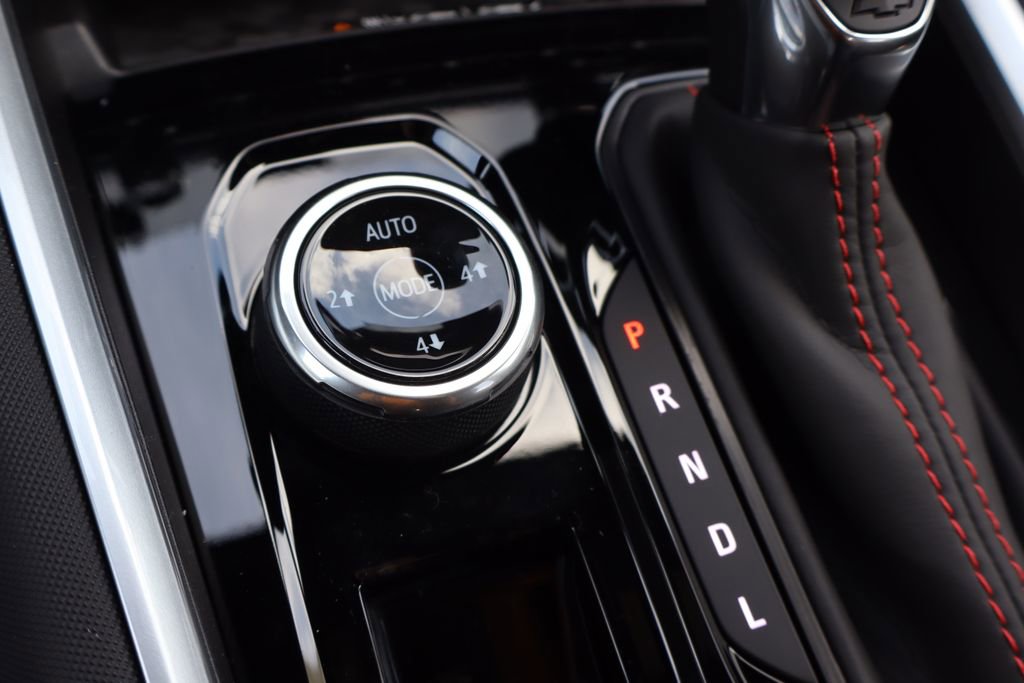 New 2026 Chevrolet Colorado Z71 w/ Midnight Edition image 17