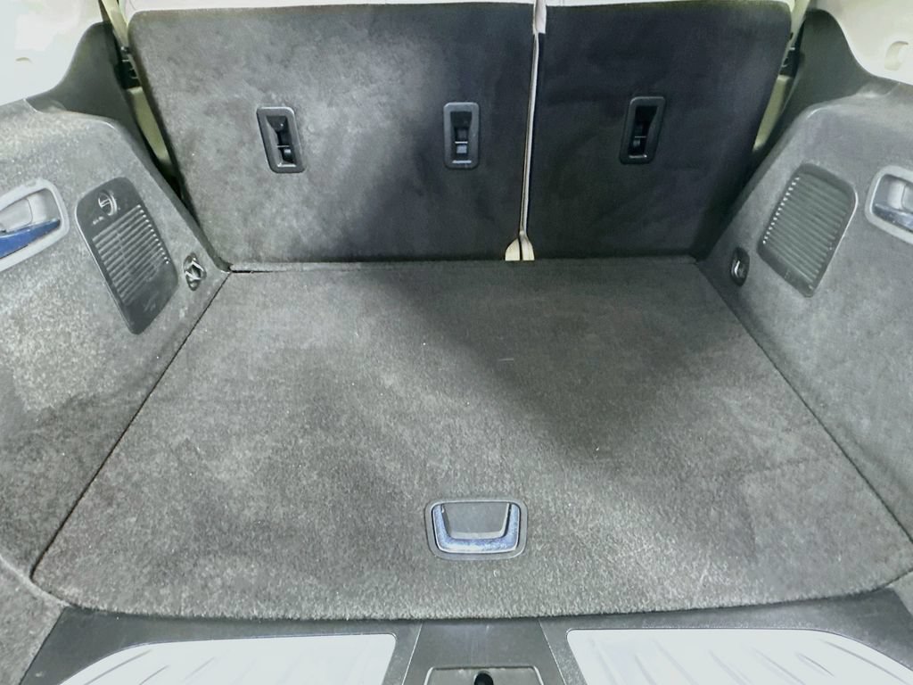 Used 2020 Buick Envision Premium w/ Driver Confidence Package AWD/4WD image 35