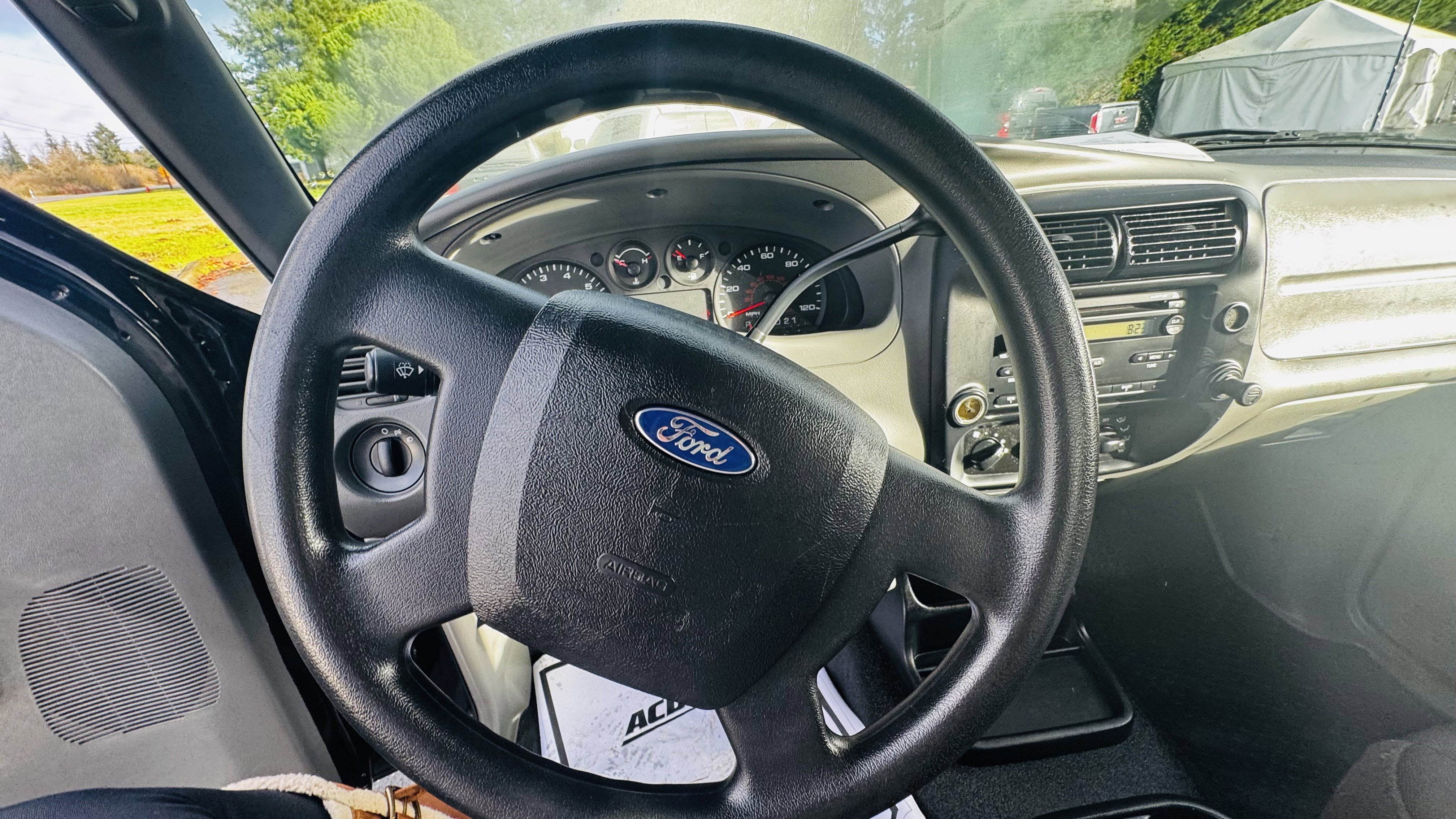 Used 2010 Ford Ranger XL image 12